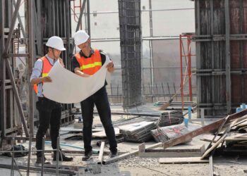 How to Become a Civil Engineer