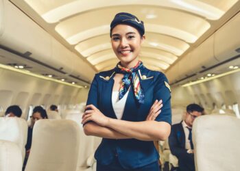 How to Become a Flight Attendant
